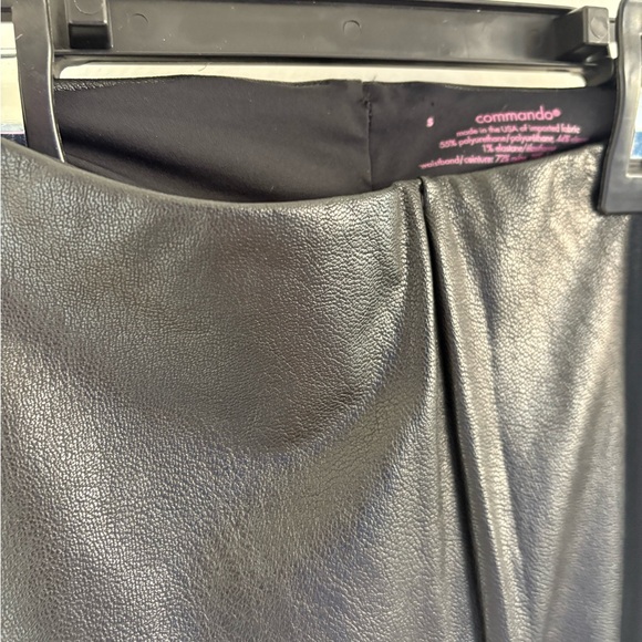Commando Faux Leather Flared Pant in Black size small - Picture 6 of 9